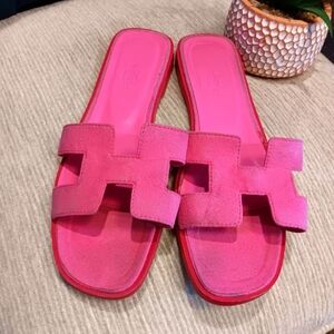 Hermes Pink Suede Women's Slide Sandals